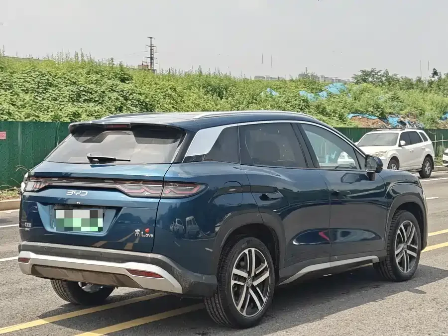 BYD Song L DM-i Song L DM-i 2024 112km Surpassing Edition 2025 — миниатюра 4