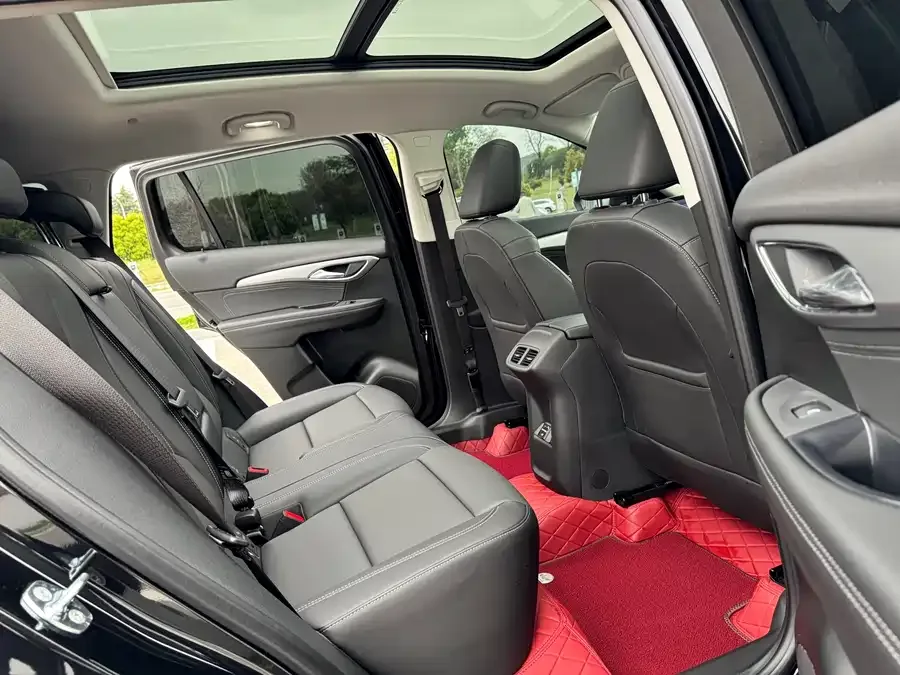 Buick Envision Plus Envision Plus 2024 Envision Plus 28T 2WD Premium Edition 2025 — миниатюра 4