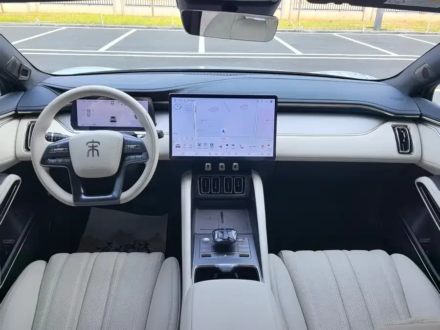 BYD Song L EV Song L EV 2024 550km Excellence Edition 2024 — миниатюра 4
