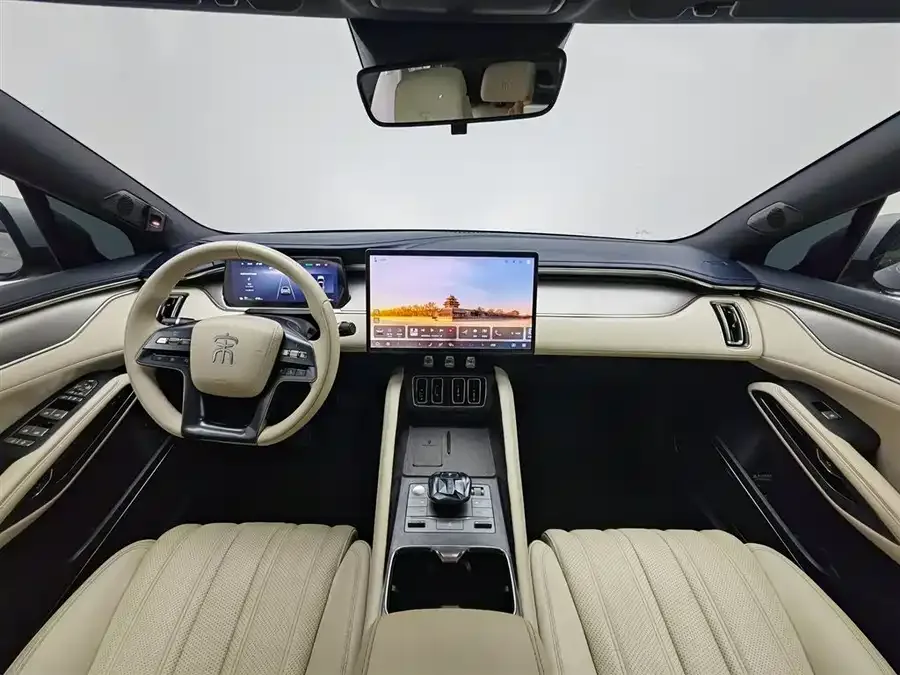 BYD Song L EV Song L EV 2024 550km Excellence Edition 2024 — миниатюра 2