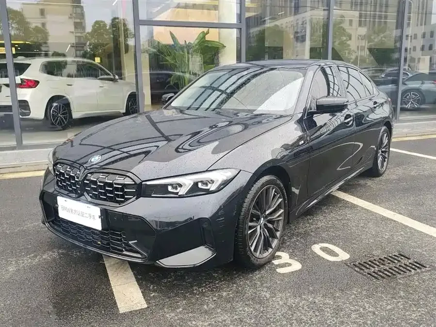 BMW 3 Series 2024