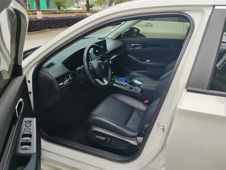 Honda Integra Stylish 2023 240TURBO CVT Smart Edition 2023 — миниатюра 3