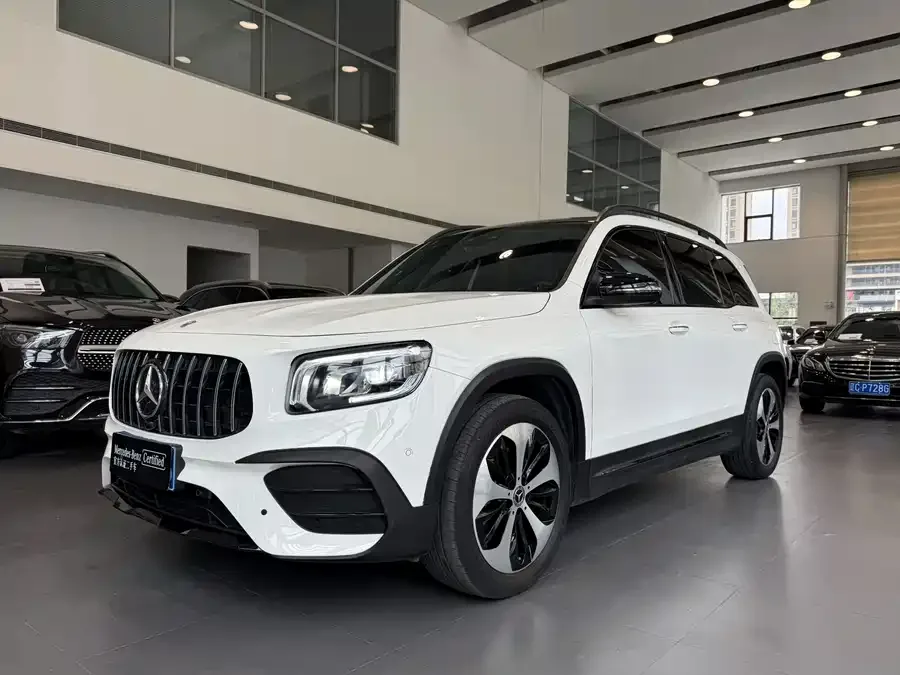 Mercedes-Benz GLB-Class 2022