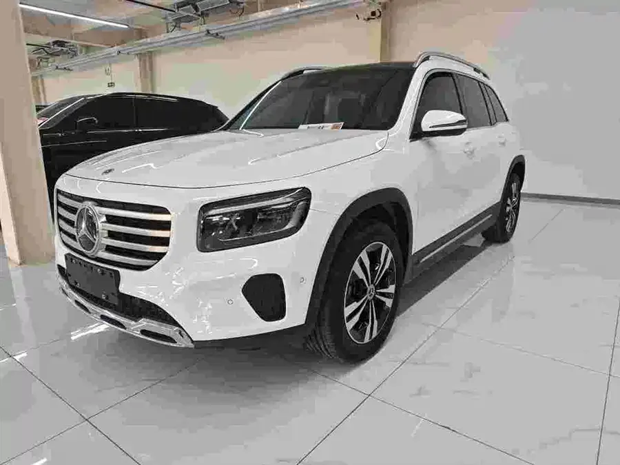 Mercedes-Benz GLB-Class 2024