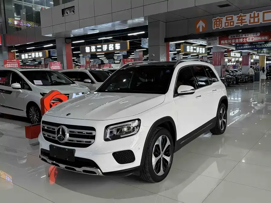 Mercedes-Benz GLB-Class 2023
