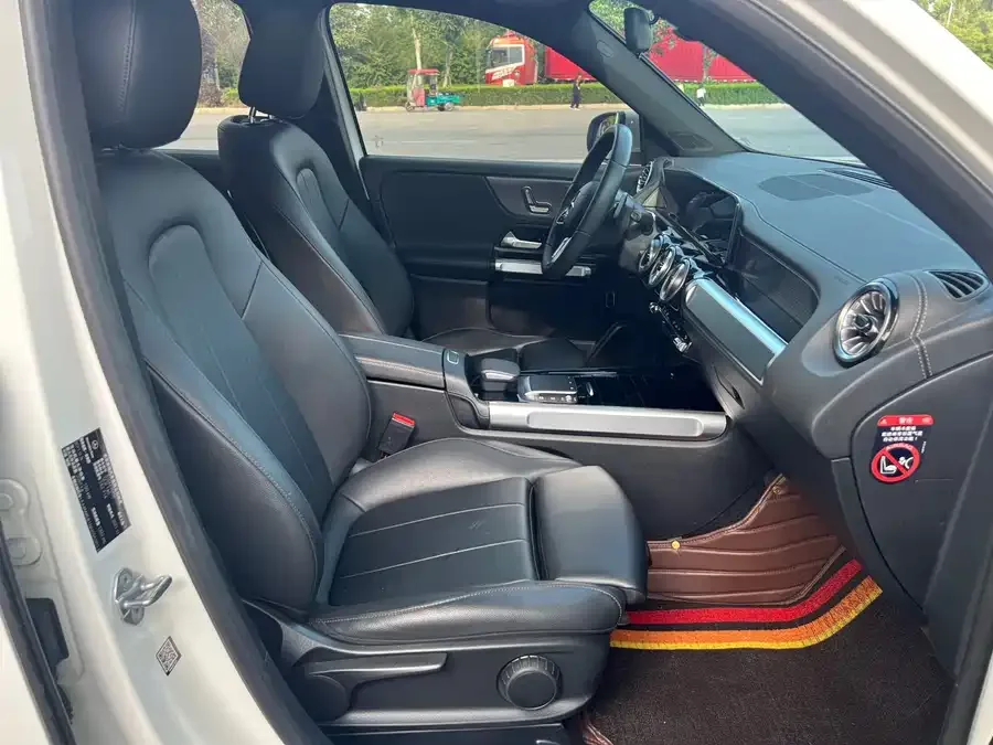 Mercedes-Benz GLB-Class Mercedes-Benz GLB 2022 GLB 180 Dynamic 2022 — миниатюра 3