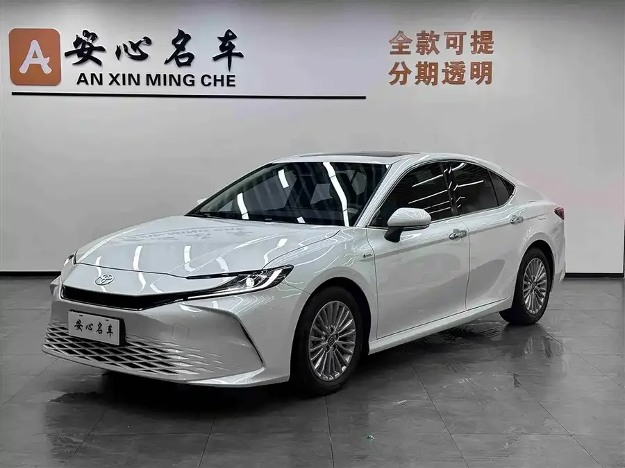 Toyota Camry 2024