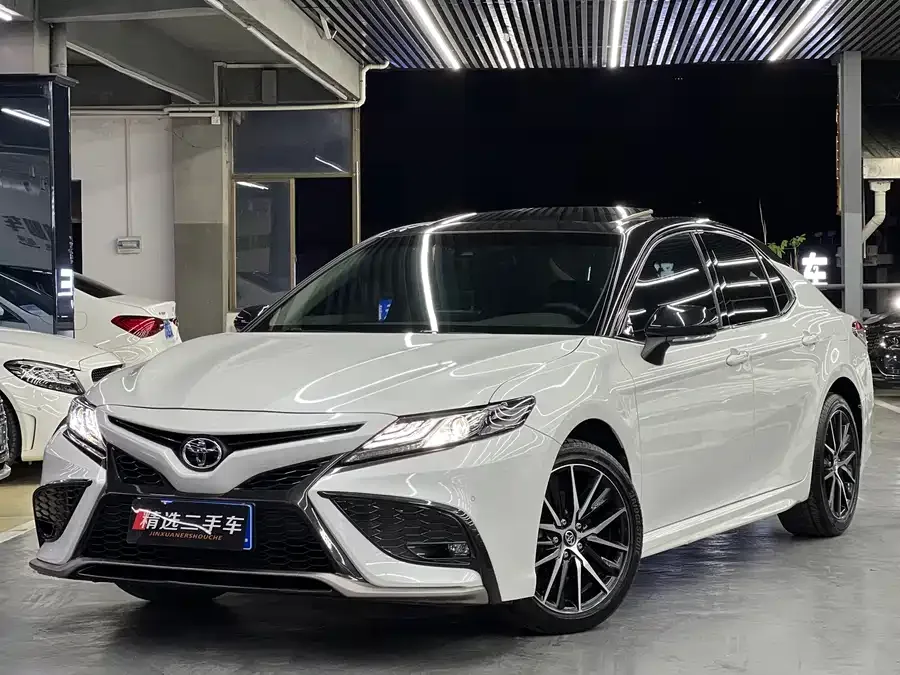 Toyota Camry 2022