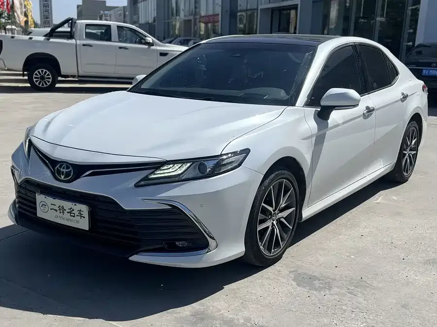 Toyota Camry 2022
