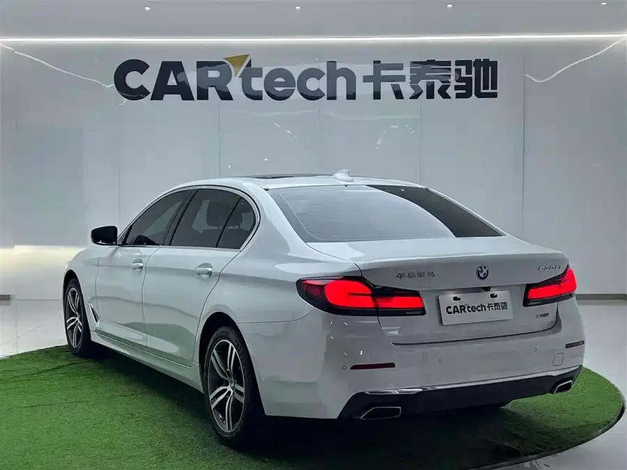 BMW 5 Series BMW 5 Series 2022 facelift 530Li xDrive luxury package 2022 — миниатюра 2