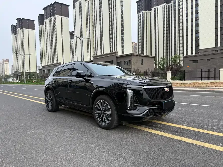 Cadillac XT5 2025