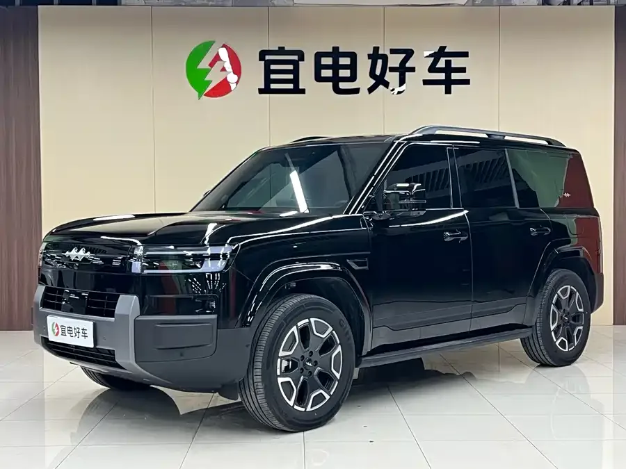 BYD Leopard Titanium 7 2025
