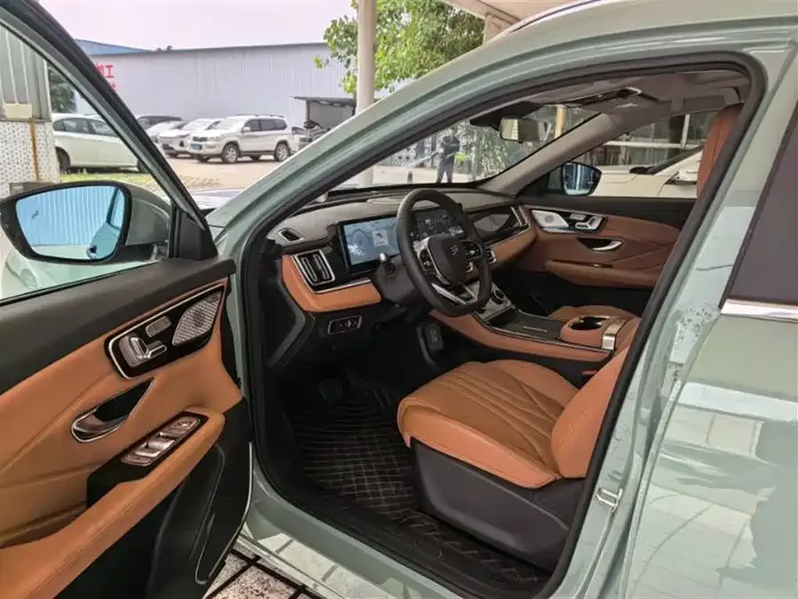 Jetour L7 Jetour Shanhai L7 2024 1.5T 120km ULTRA 5-seater 2026 — миниатюра 5