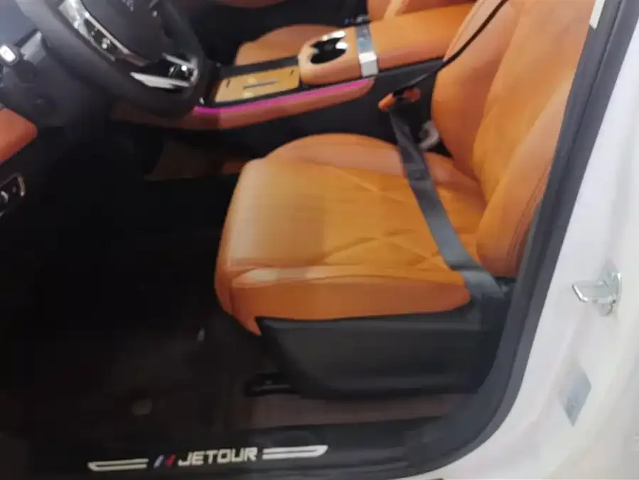 Jetour L7 Jetour Mountain & Sea L7 2024 1.5T 120km PRO 7-seater 2025 — миниатюра 3