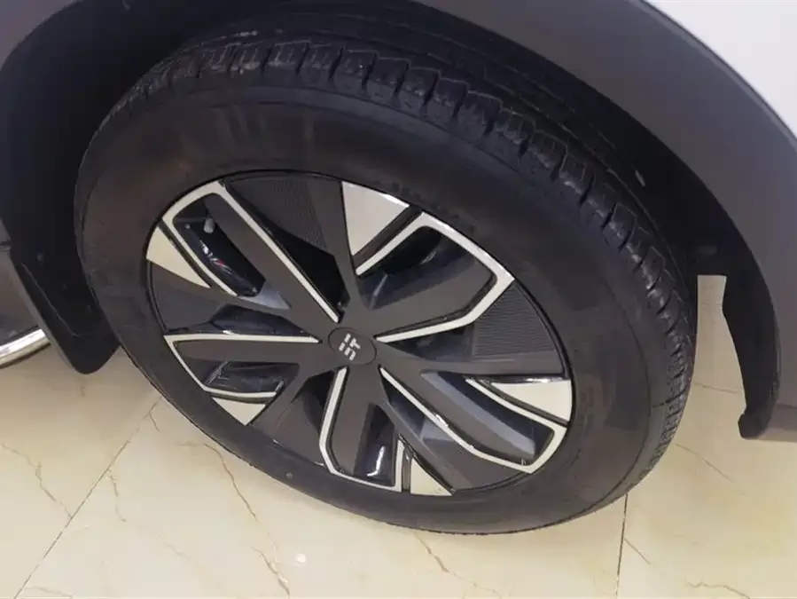 Jetour L7 Jetour Mountain & Sea L7 2024 1.5T 120km PRO 7-seater 2025 — миниатюра 5