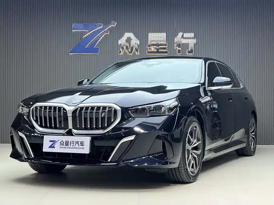 BMW i5 2025