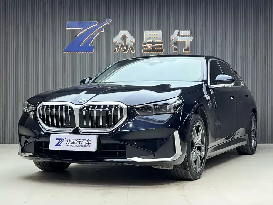 BMW i5 2024