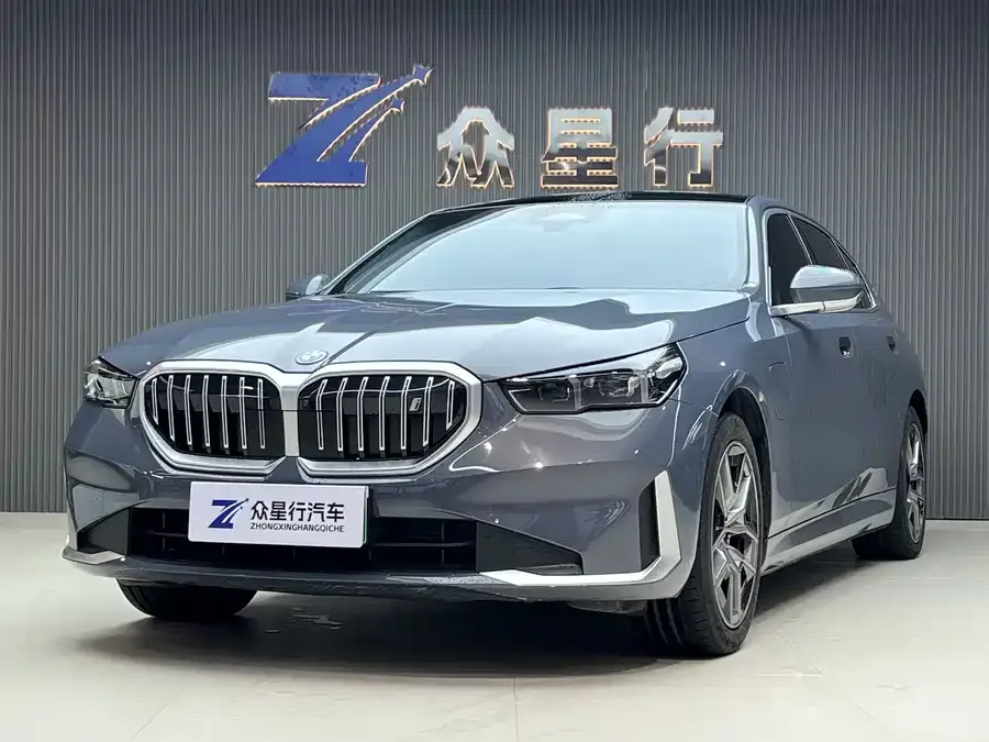 BMW i5 2024