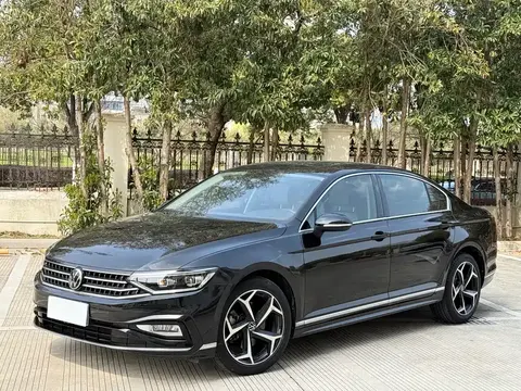 Volkswagen Magotan 2023 купить в Москве