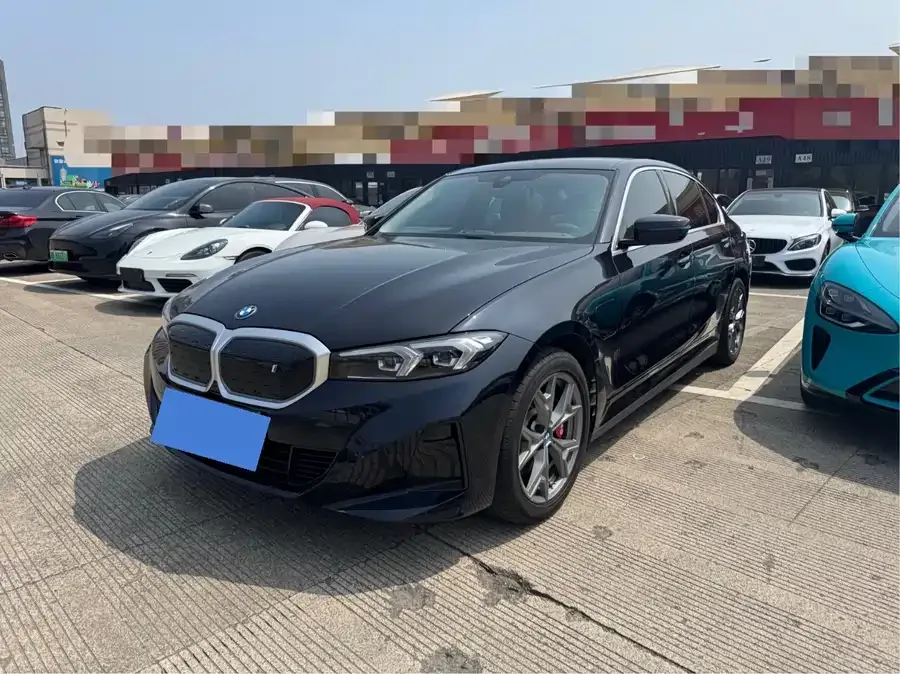 BMW i3 2024