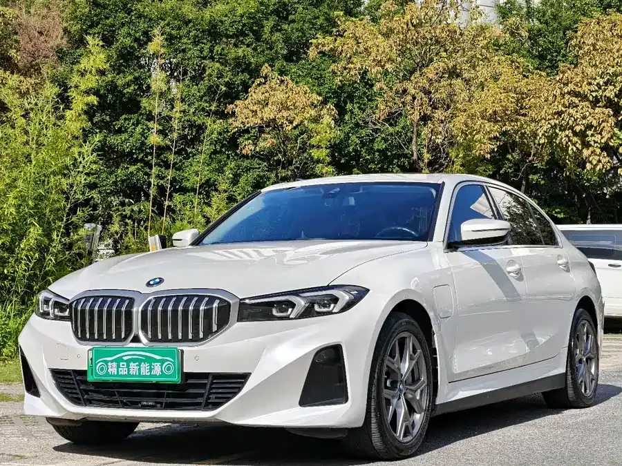 BMW i3 2023
