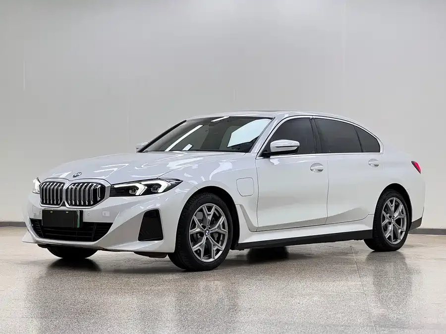 BMW i3 2023