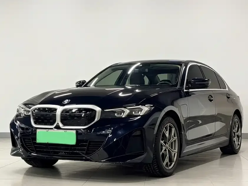 BMW i3 2024