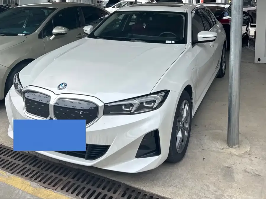 BMW i3 2023