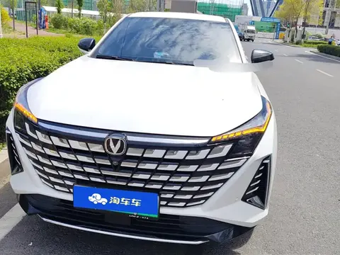 Changan UNI-Z PHEV 2024 купить в Москве