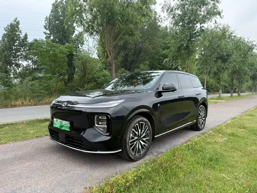 Changan Nevo Q07 2025