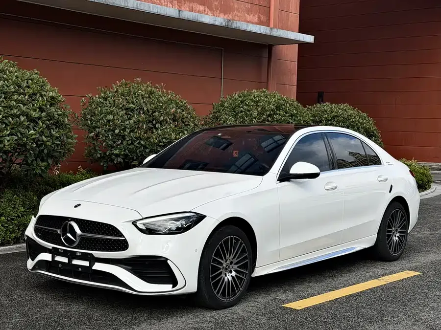 Mercedes-Benz Class C 2025