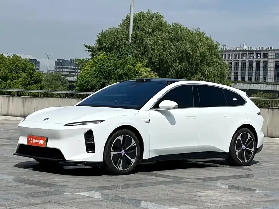 NIO ET5T 2025