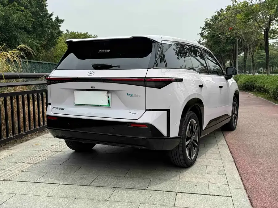 Toyota BZ3X Bozhi 3X 2025 520 Pro+ LiDAR Edition 2025 — миниатюра 4