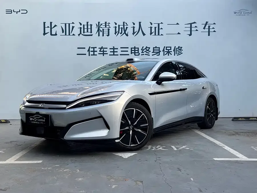 BYD Han L 2025