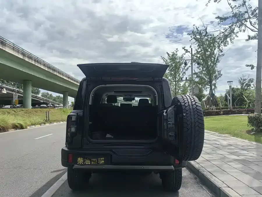 BAIC BJ40 Beijing BJ40 2026 2.0D Explorer Diesel Edition 2026 — миниатюра 3