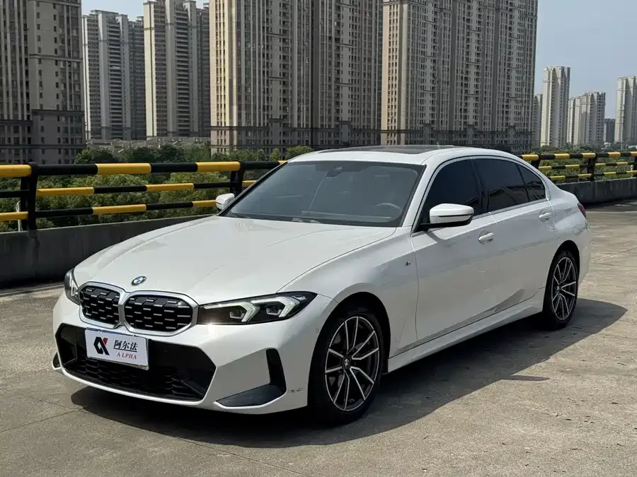 BMW 3 Series 2023