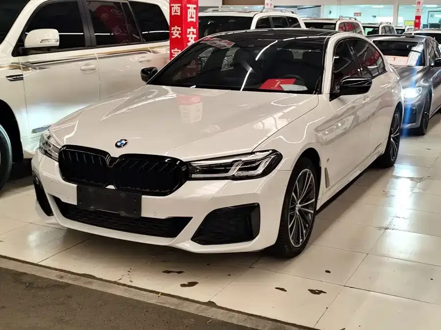 BMW 5 Series 2022