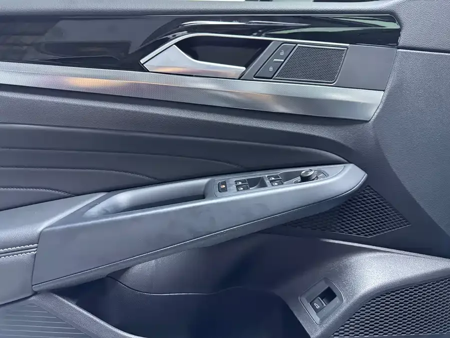 Volkswagen Passat Passat 2024 380TSI Starry Sky Dragon Edition 2025 — миниатюра 2