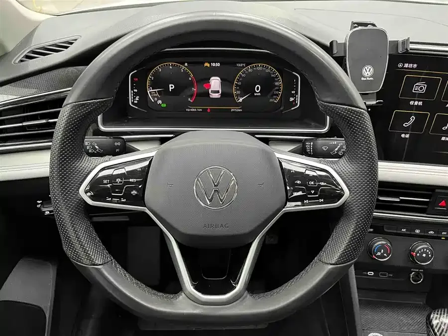 Volkswagen Tiguan L Tiguan L 2023 280TSI Automatic 2WD Trendy Limited Edition 2022 — миниатюра 2