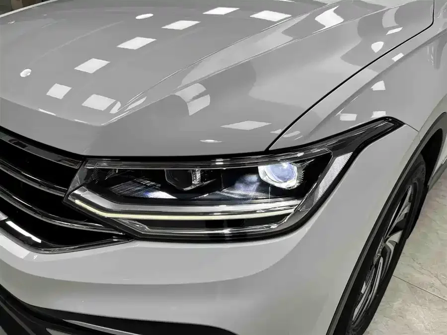 Volkswagen Tiguan L Tiguan L 2023 280TSI Automatic 2WD Trendy Limited Edition 2022 — миниатюра 5