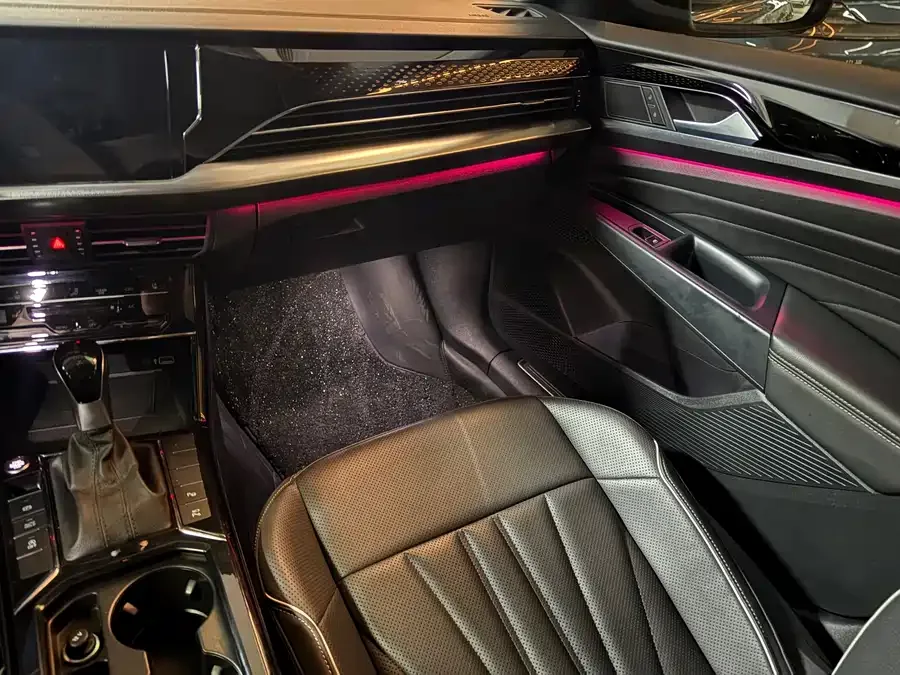 Volkswagen Passat Passat 2024 330TSI Star Elite Edition 2024 — миниатюра 3