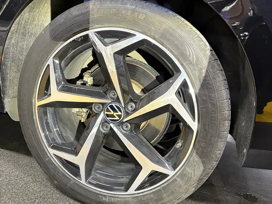 Volkswagen Passat Passat 2024 330TSI Star Elite Edition 2024 — миниатюра 4
