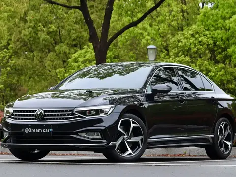 Volkswagen Magotan 2024 купить в Москве