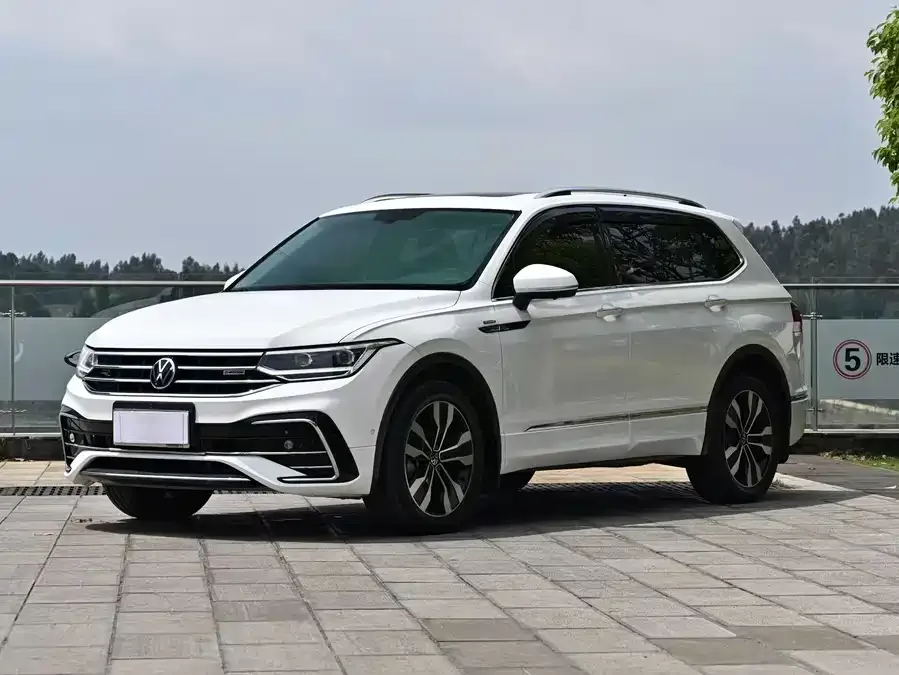 Volkswagen Tiguan L 2022