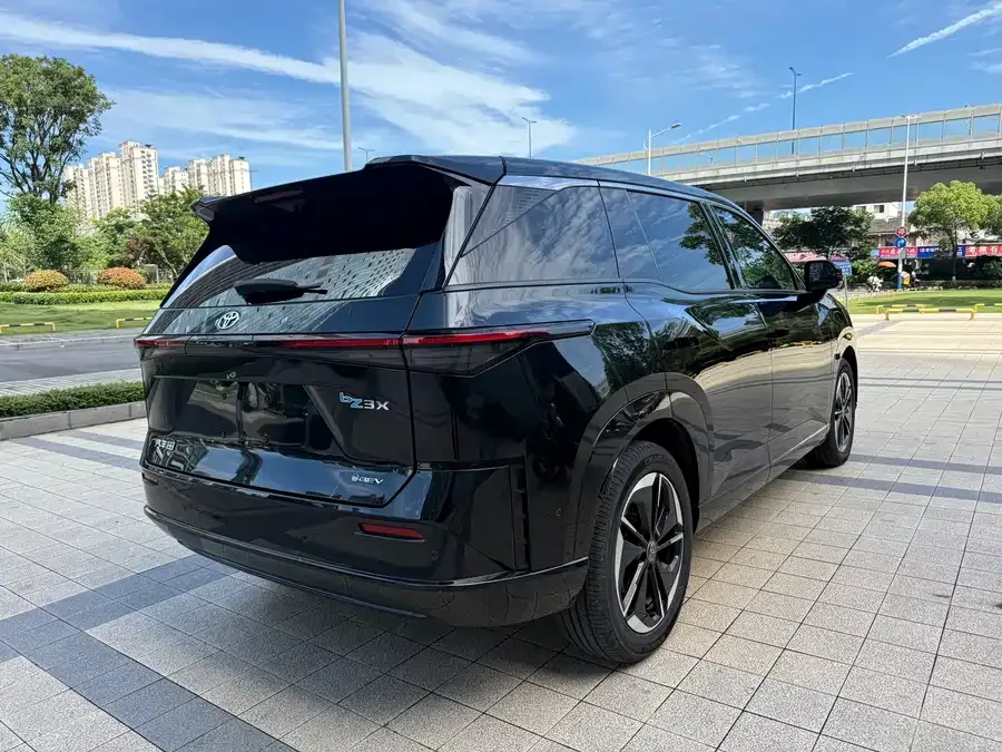 Toyota BZ3X Bozhi 3X 2025 520 Pro+ LiDAR Edition 2025 — миниатюра 4