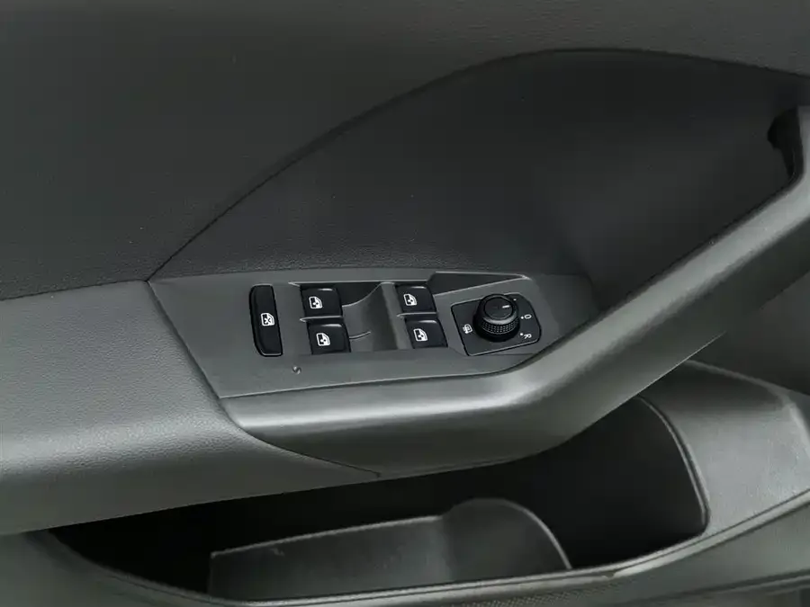 Volkswagen Tukai (T-Cross) 2022 Tukai 280TSI DSG Comfort Edition 2022 — миниатюра 3