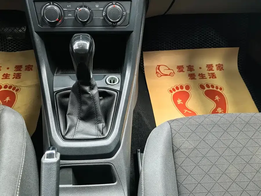 Volkswagen Tukai (T-Cross) Tukai 2023 1.5L Automatic Fashion Edition 2023 — миниатюра 4