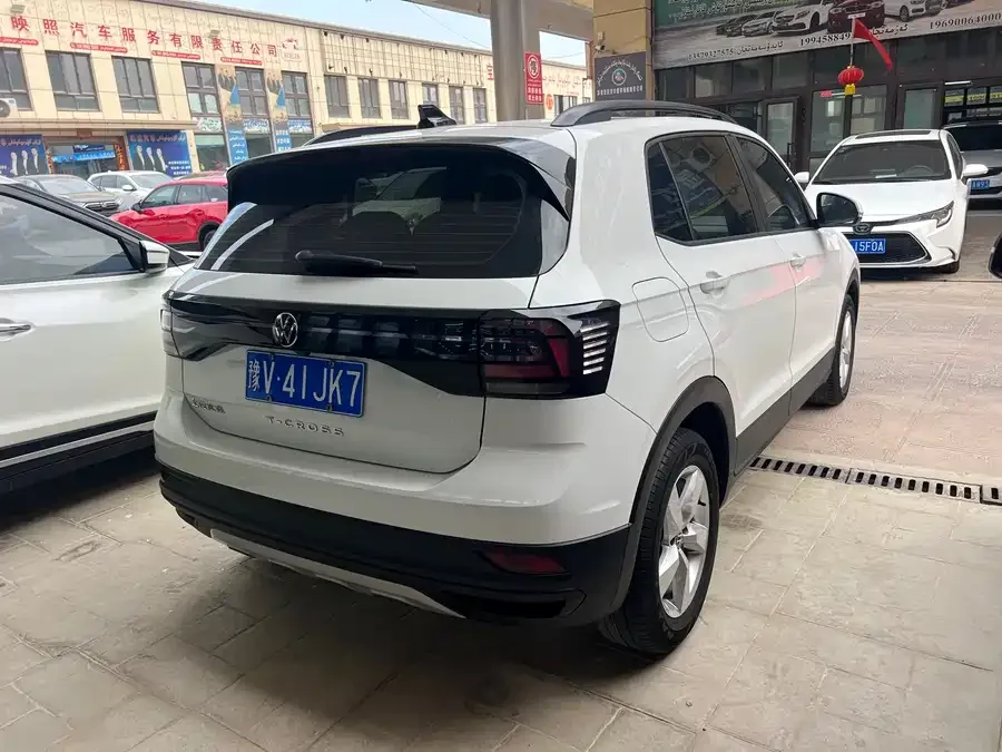 Volkswagen Tukai (T-Cross) Tukai 2023 1.5L Automatic Fashion Edition 2024 — миниатюра 3