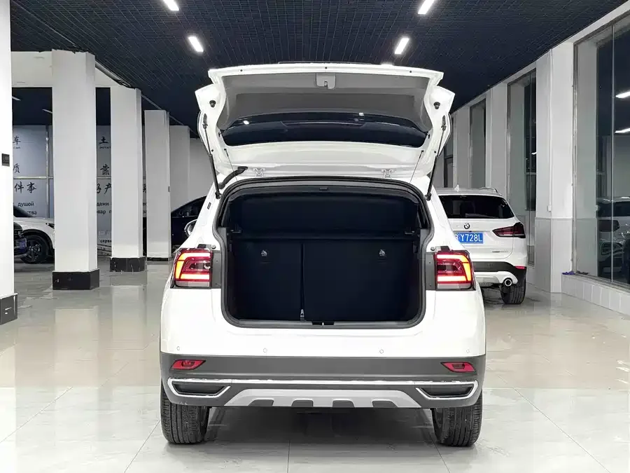 Volkswagen Tukai (T-Cross) Tukai 2022 1.5L automatic comfort version 2022 — миниатюра 5