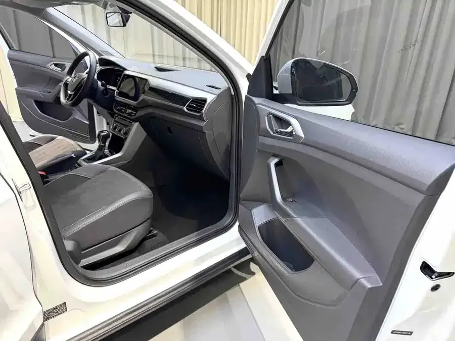 Volkswagen Tukai (T-Cross) Tukai 2022 1.5L automatic comfort version 2022 — миниатюра 2